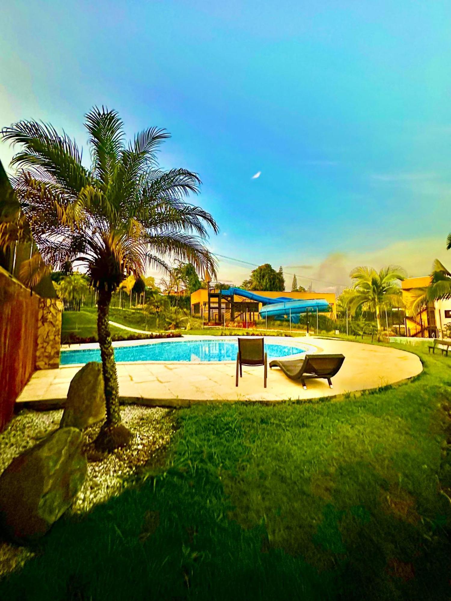 Apartamento Privado Vacacional A 5M Del Aeropuerto, 20 Minutos Del Parque Del Cafe Y Centro De Armenia Con 4 Piscinas, 3 Jacuzzi, Sauna By Molca Xperiences 3H Extérieur photo