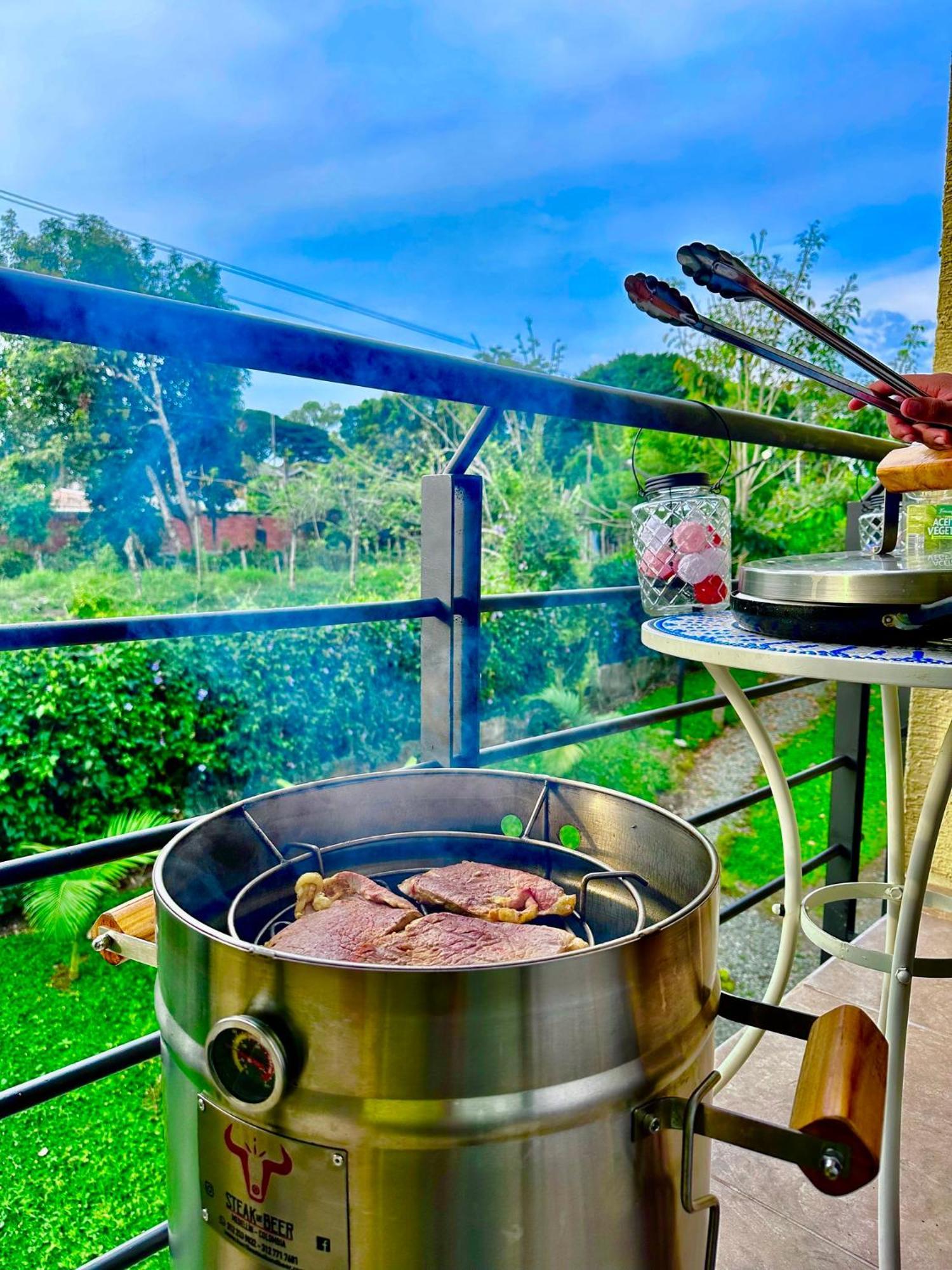 Apartamento Privado Vacacional A 5M Del Aeropuerto, 20 Minutos Del Parque Del Cafe Y Centro De Armenia Con 4 Piscinas, 3 Jacuzzi, Sauna By Molca Xperiences 3H Extérieur photo