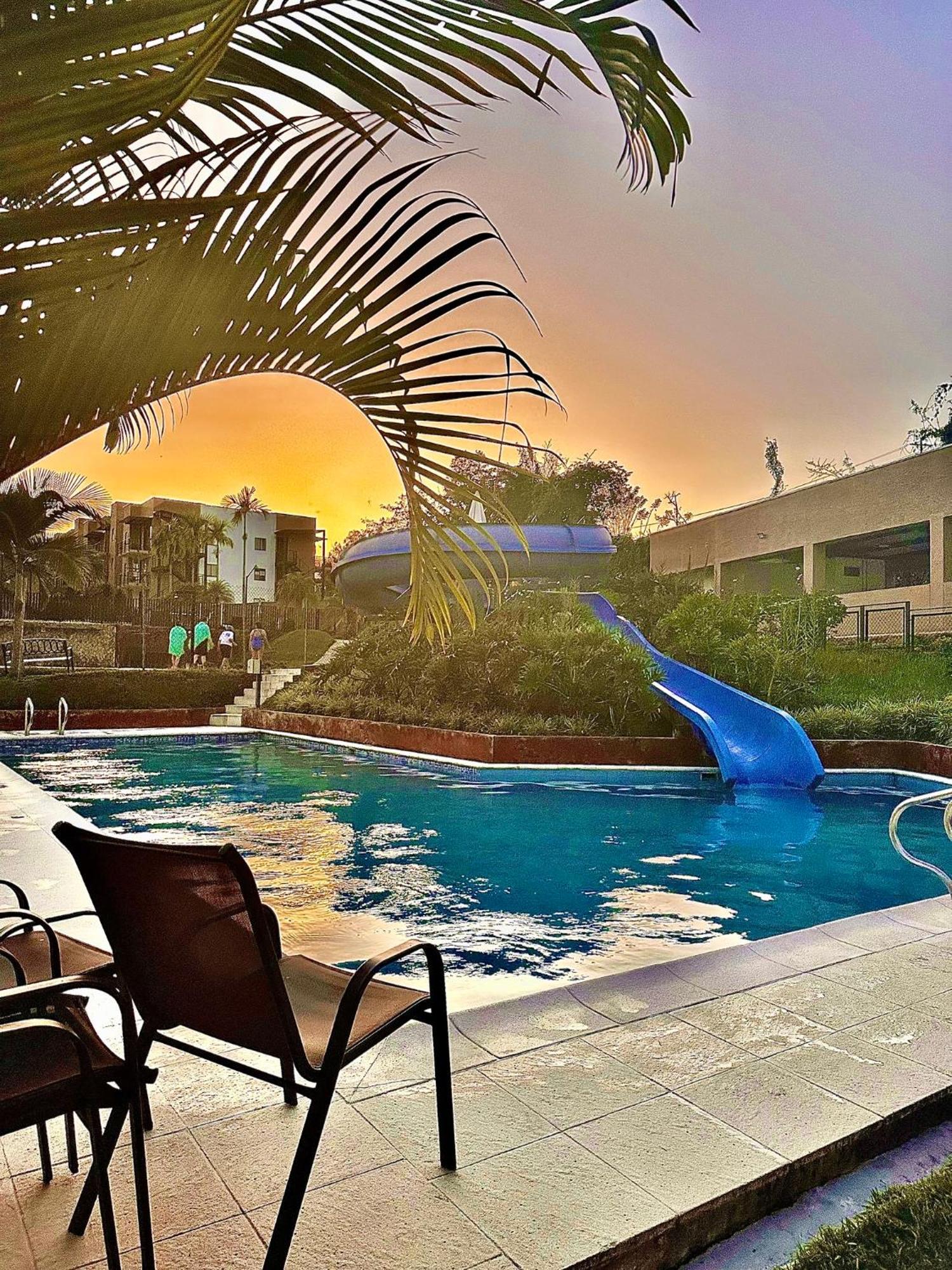 Apartamento Privado Vacacional A 5M Del Aeropuerto, 20 Minutos Del Parque Del Cafe Y Centro De Armenia Con 4 Piscinas, 3 Jacuzzi, Sauna By Molca Xperiences 3H Extérieur photo